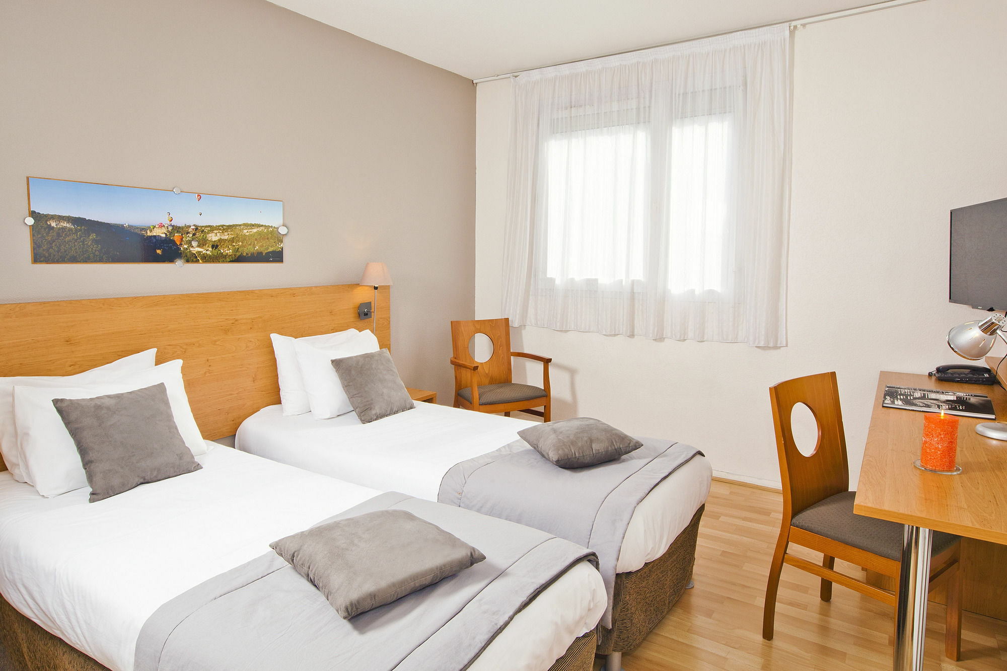 Aparthotel Sejours & Affaires De Brienne